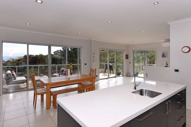 372 Princes Drive Britannia Heights_6