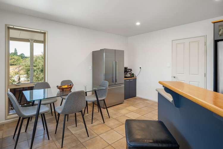 70 Seniors Road Wairau Valley_18