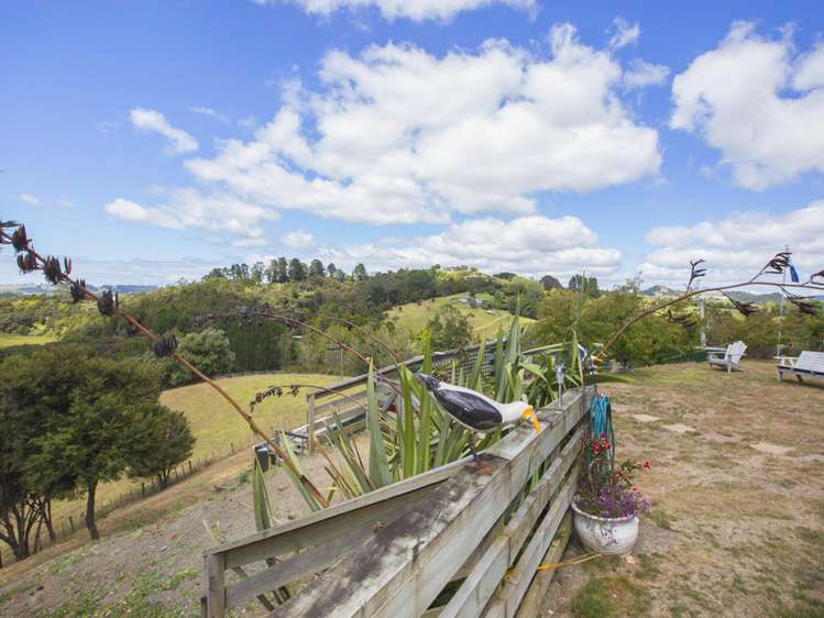 773 Leigh Road Whangateau_15