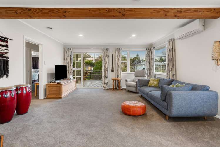 41 Lauderdale Road Birkdale_14