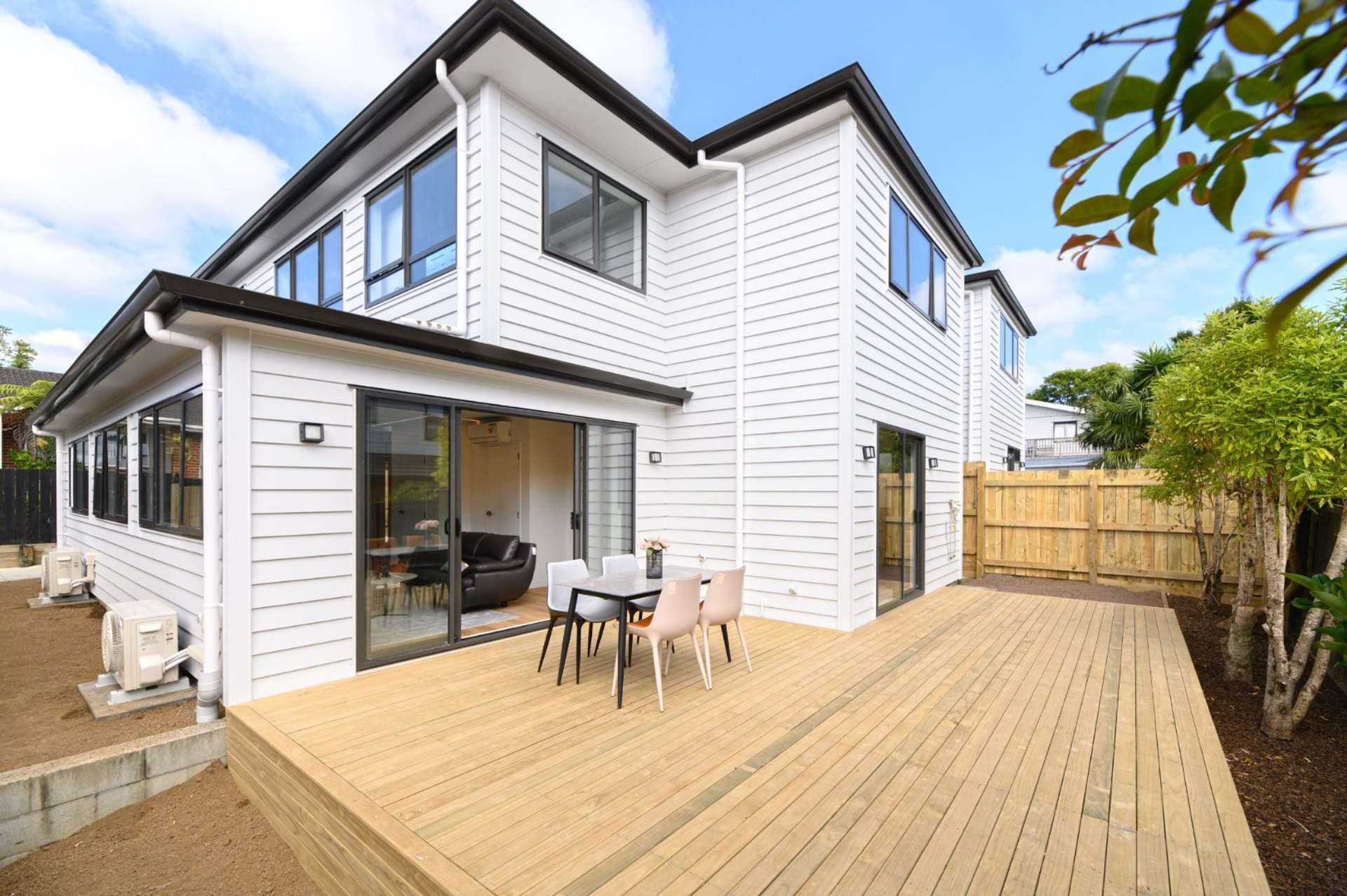 15a Koromiko Street New Lynn_0