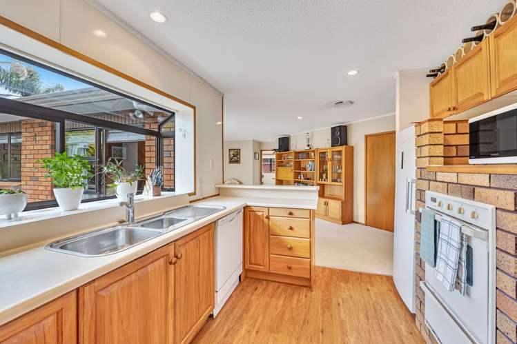 22 Glucina Avenue West Harbour_12