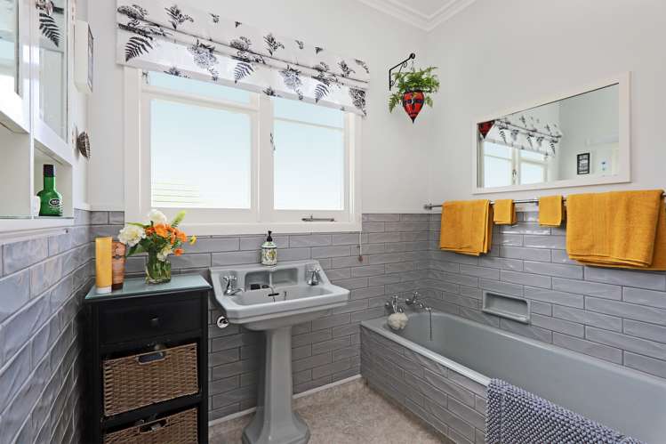 1252 Louie Street Parkvale_7