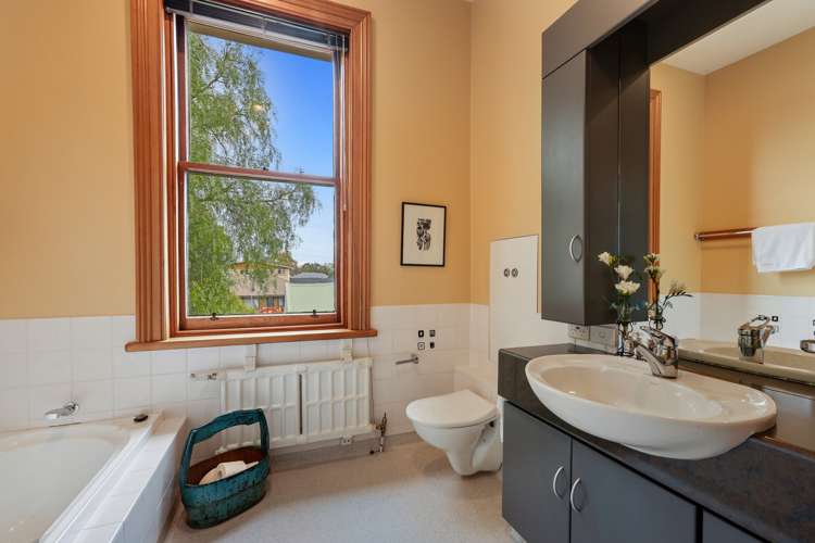 335 Church Street West End_32