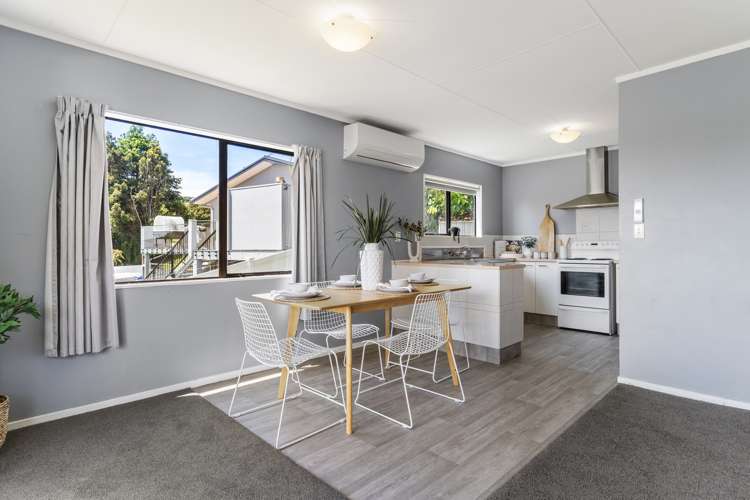 2 Portland Street Welcome Bay_8