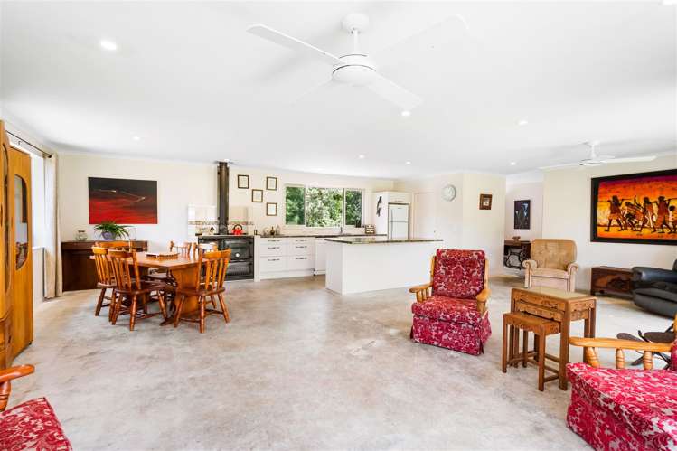 6 Tavinor Road Otaika_25