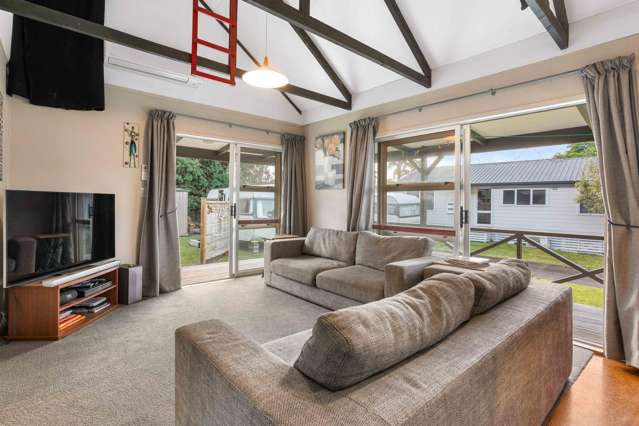9 Jury Lane Pauanui_2