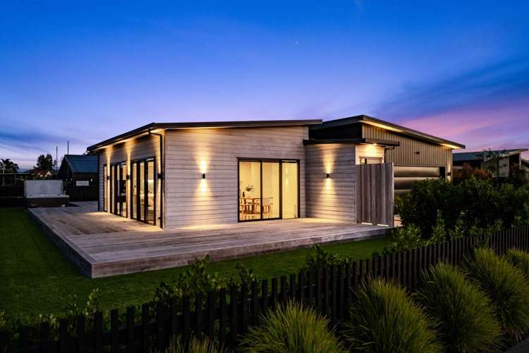 35 William Gilbert Drive_1