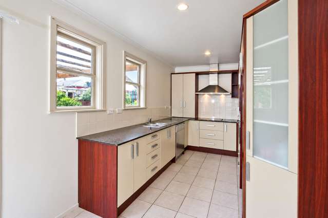 16 Waitangi Rd Onehunga_1
