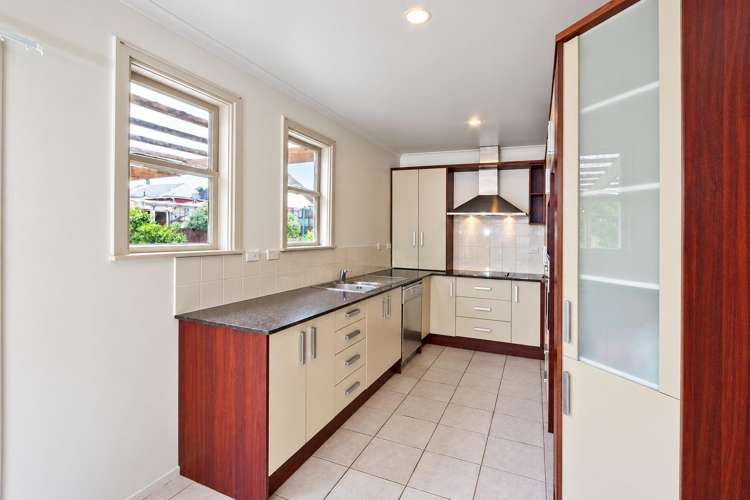 16 Waitangi Rd Onehunga_1