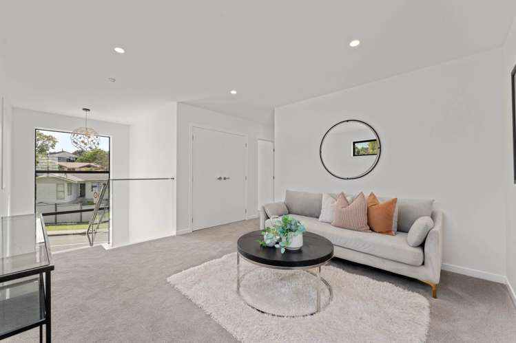 2 Lingham Crescent Torbay_13