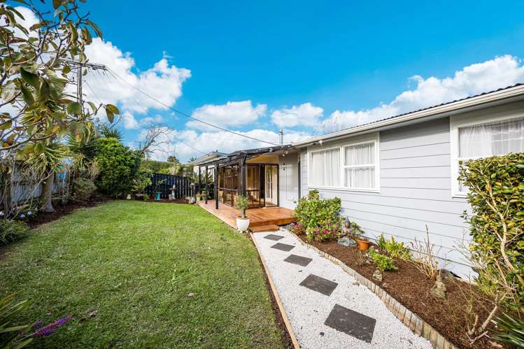33 Brigitte View Snells Beach_19