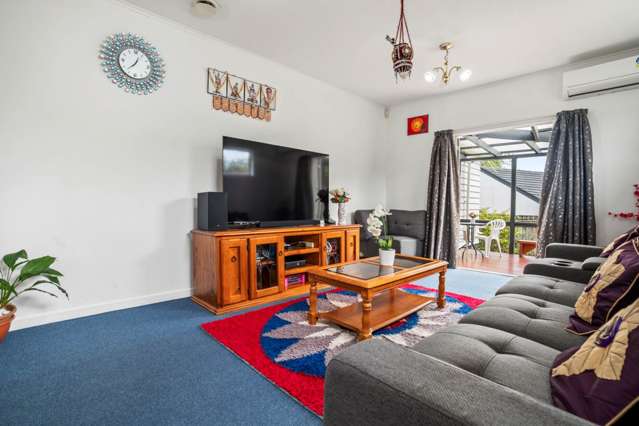 70 Seabrook Avenue New Lynn_4