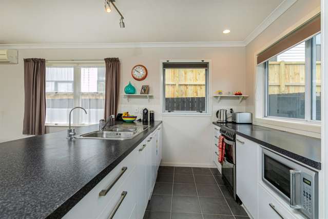 86a Sylvan Crescent Te Atatu South_3