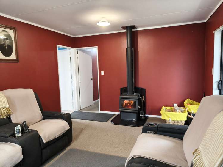 13 Douglas Street Levin_31
