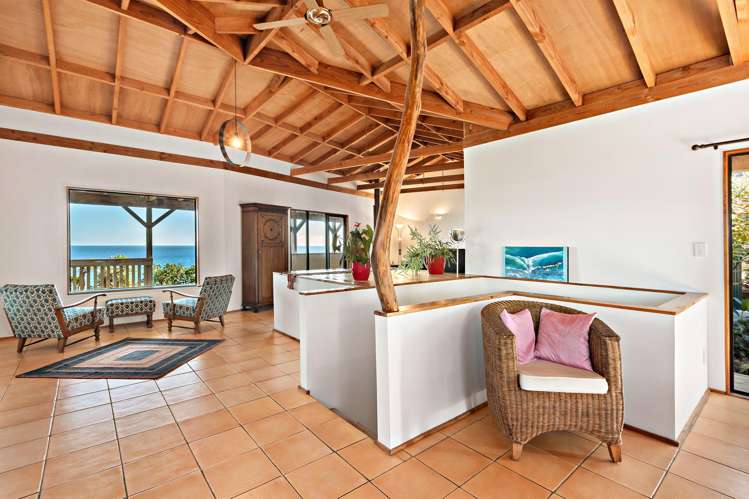 69 High Street Island Bay_2