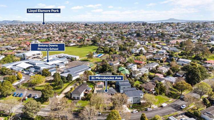 31 Mirrabooka Avenue Botany Downs_16