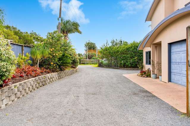 381 Cove Road Waipu_4