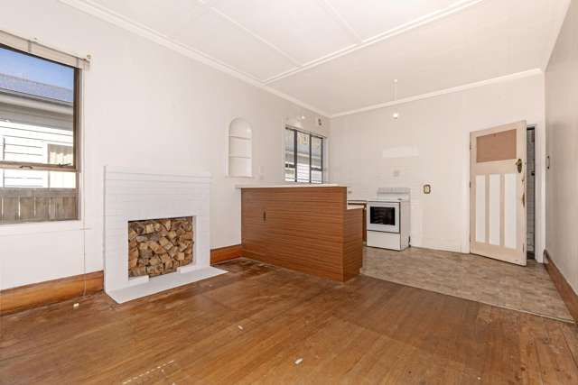 14 De Lautour Road Kaiti_4