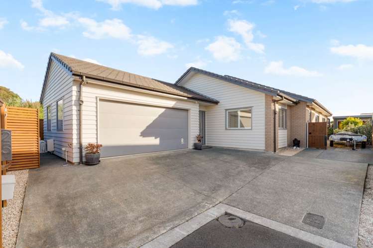 25 Makete Crescent_0