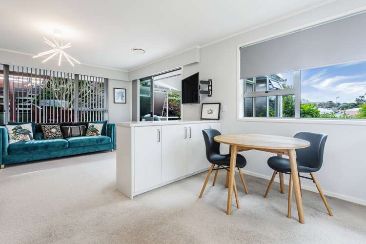 2/193 Don Buck Road Massey_6