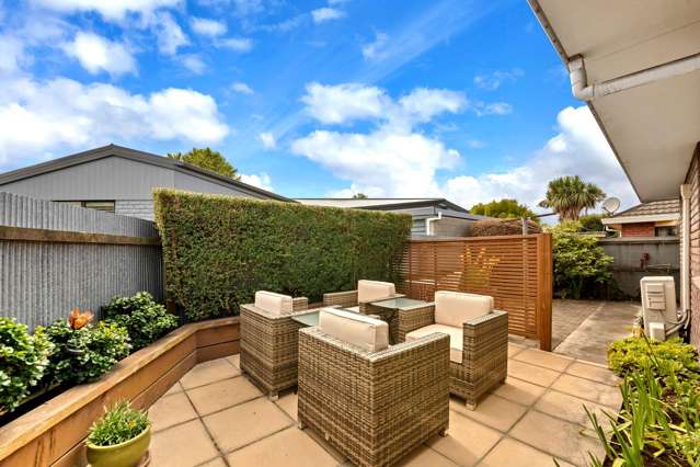 2/30 Strickland Street Somerfield_4