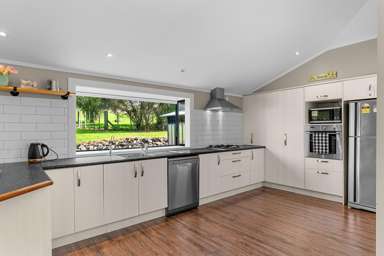 171 Tara Road_4