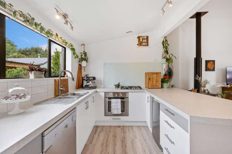 6 Russell Street Darfield_11