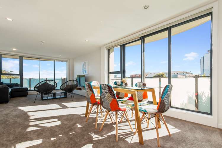 11/8 Basque Road Eden Terrace_5