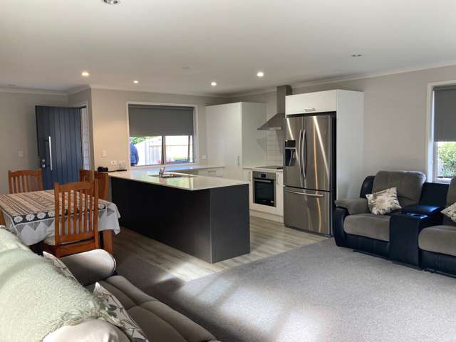 9a Cross Street Drury_1