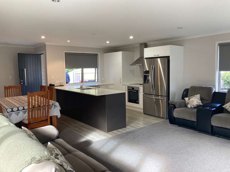 9a Cross Street Drury_1