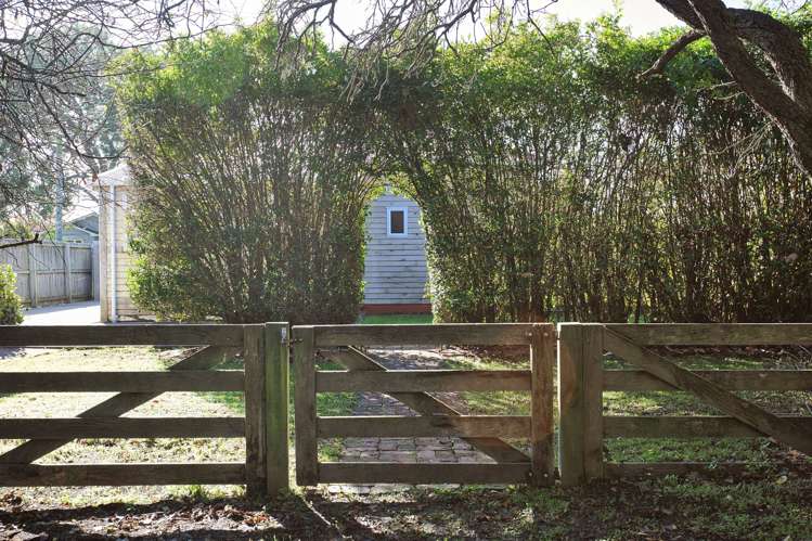 88 Wildberry Street Woolston_16