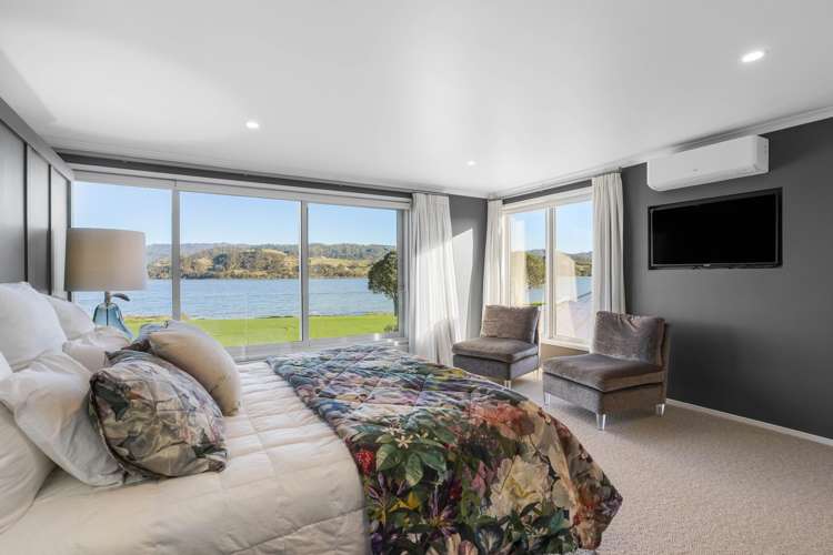 140 Waterways Parade Pauanui_31