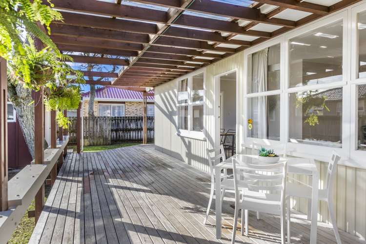 29 Elizabeth Street Orewa_17