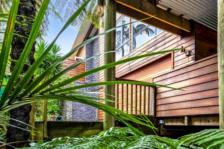 12 Leatham Avenue Strandon_25