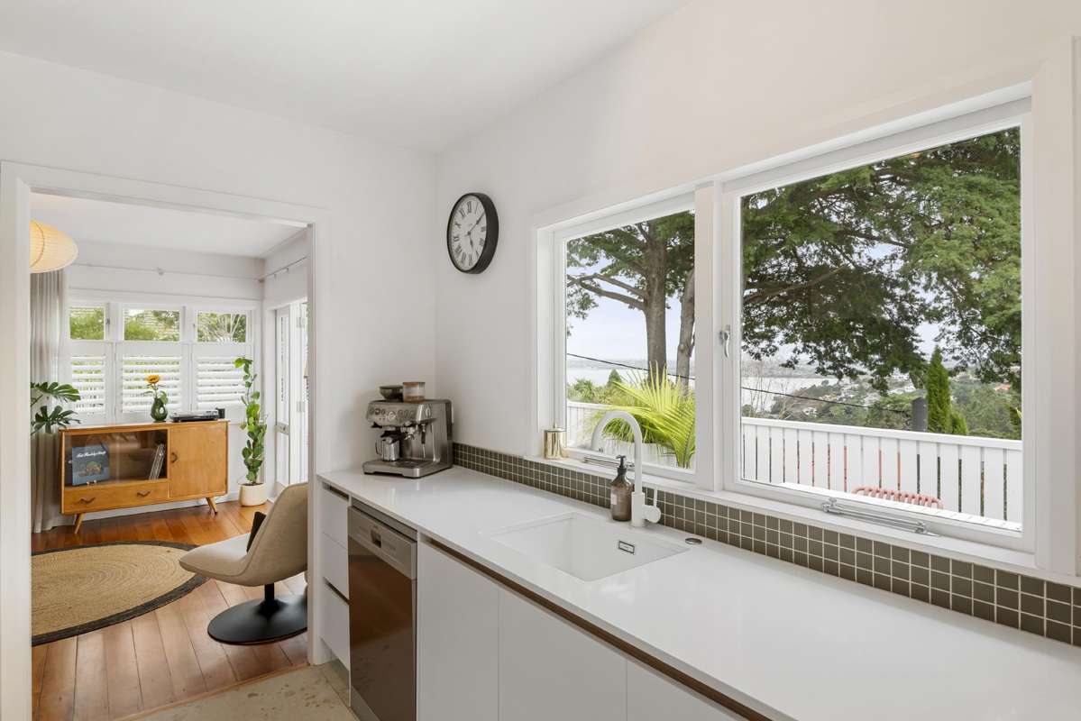 33 Island Bay Road_3