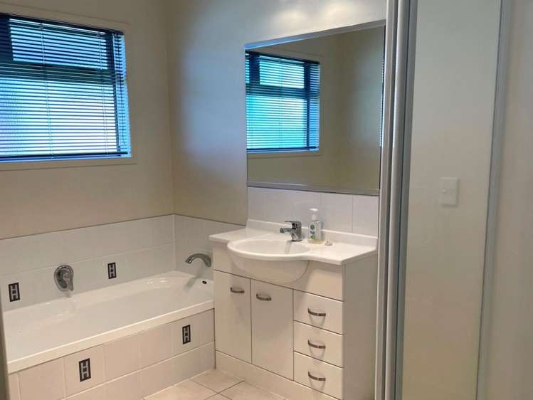 63 Highfields Drive Katikati_5