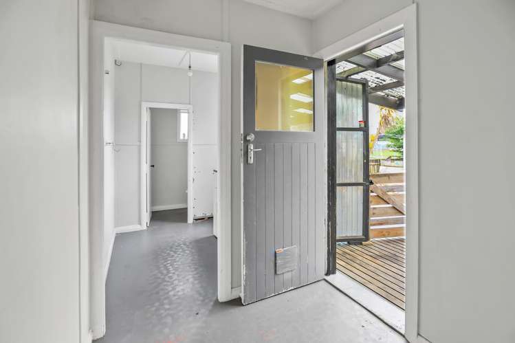 24 Station Road Paeroa_3