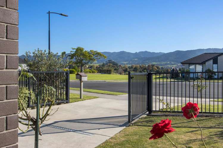 16 Eastbank Drive Katikati_16