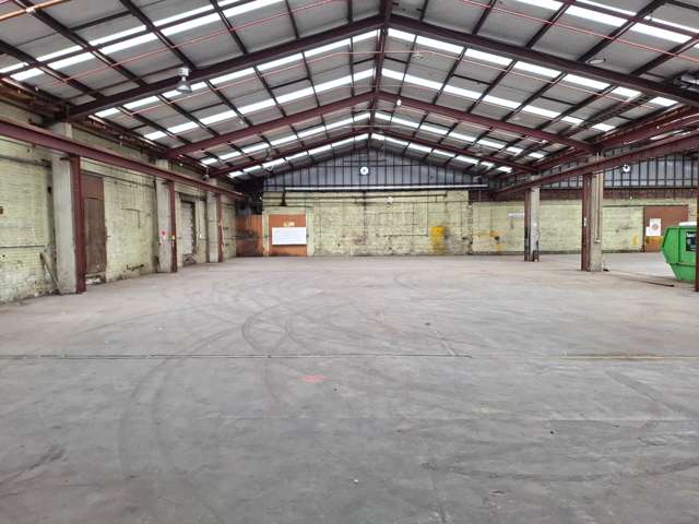 Harbuourside Warehouse - 1643sqm