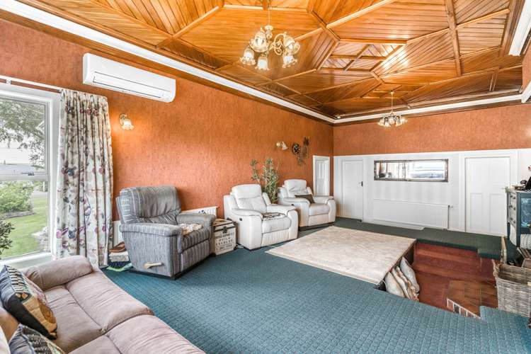 10 Rock Street Gore Surrounds_6