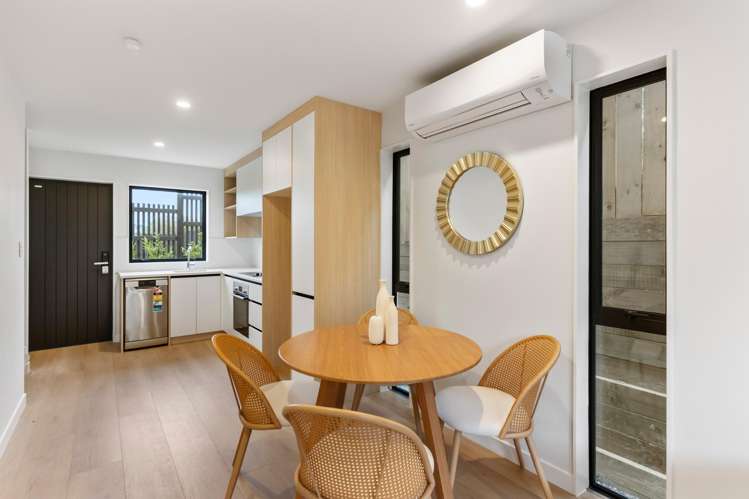 72c Weatherly Road Torbay_5