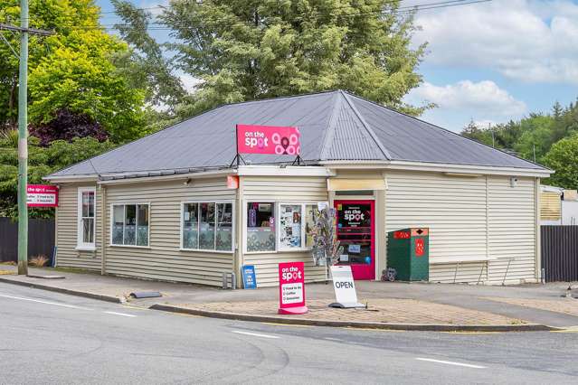 Country Store - Freehold Going Concern