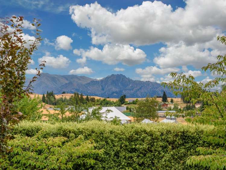 128 Mount Iron Drive Wanaka_13