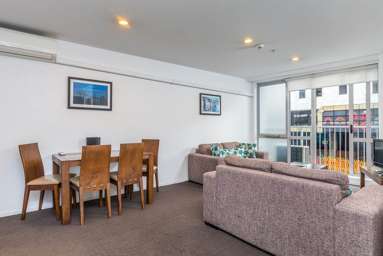 202/74 Albert Street_1