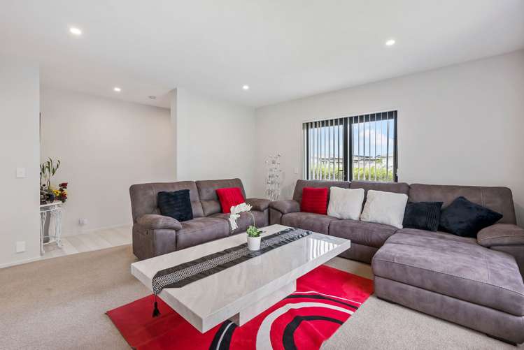 43 Andalusian Way Karaka_12