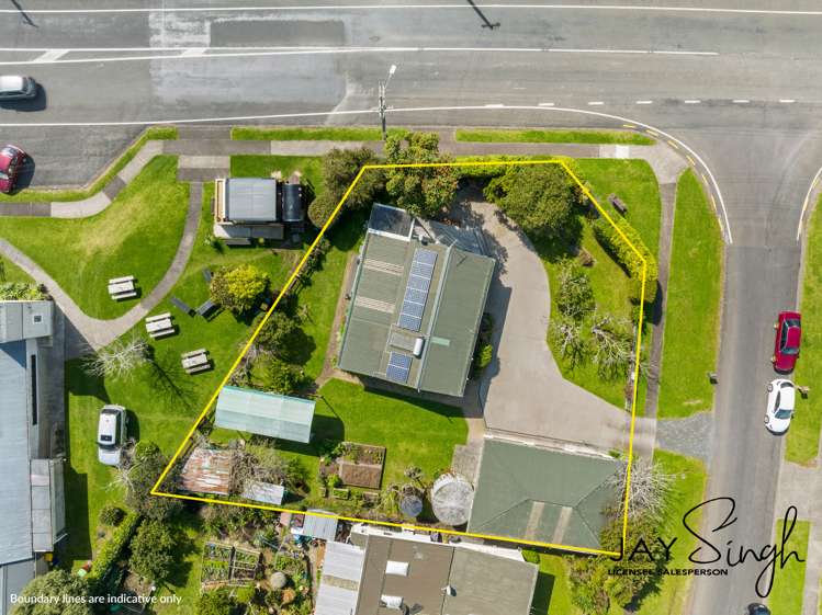 1 Banks Road Kawakawa Bay_12