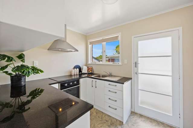 Flat 6/108A Grey Street Onehunga_3