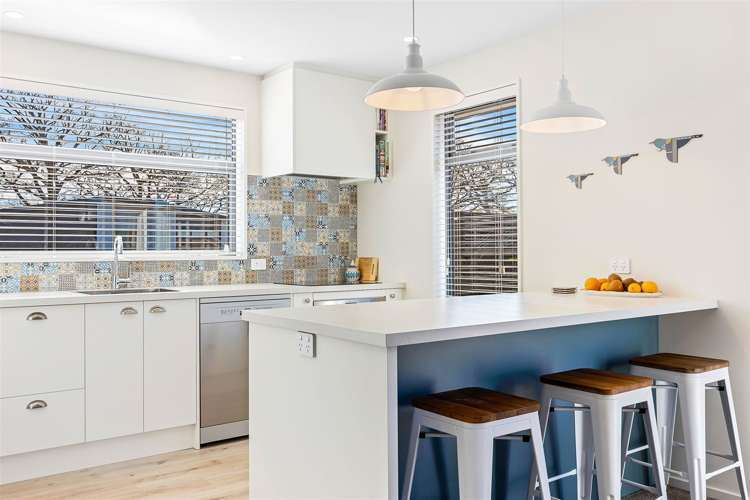 8 Crossley Avenue Woodend_6