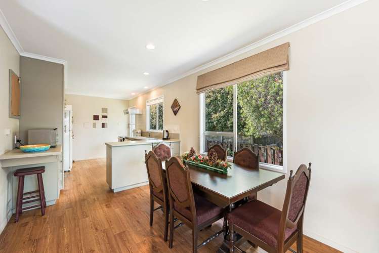 21 Kurnell Drive Botany Downs_20